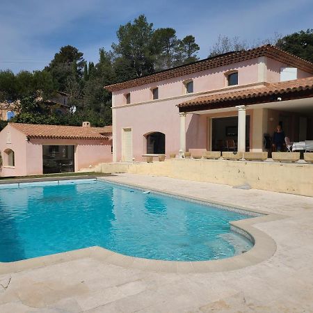 Villa Mycenes Garéoult Екстериор снимка